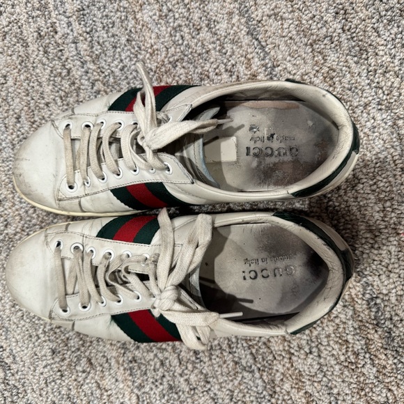 Gucci Sneakers - Picture 4 of 5